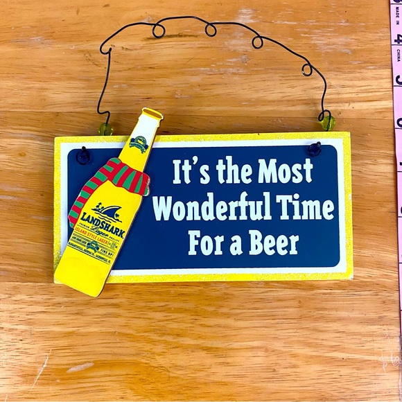 Margaritaville Accents Jimmy Buffett Landshark Margaritaville